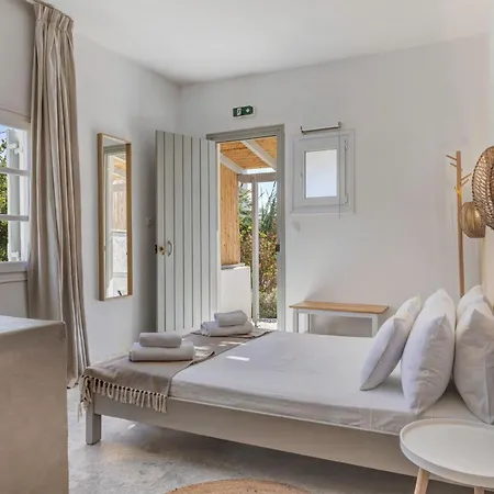 Aparthotel Thalassa Naxos 4*